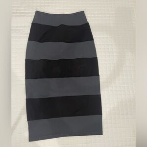 Lululemon Yoga Pencil Skirt Size 6